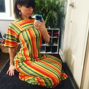 Dutchess Loungewear 70s Vintage stripped dress